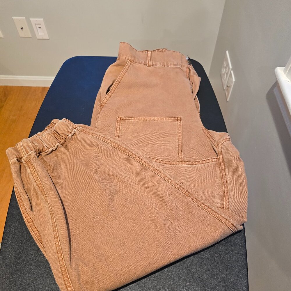 Cargo pants